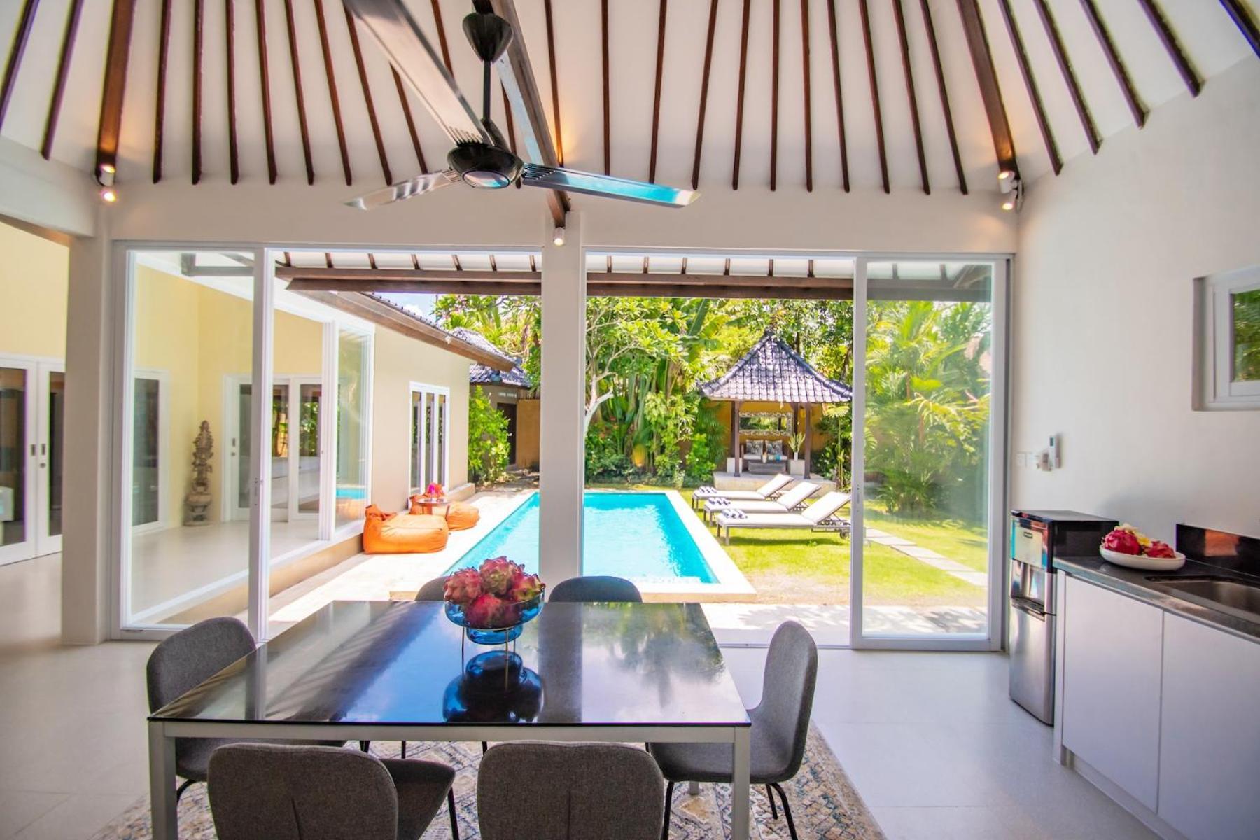 Villa Sitara, Sitara Villa Group スミニャック エクステリア 写真