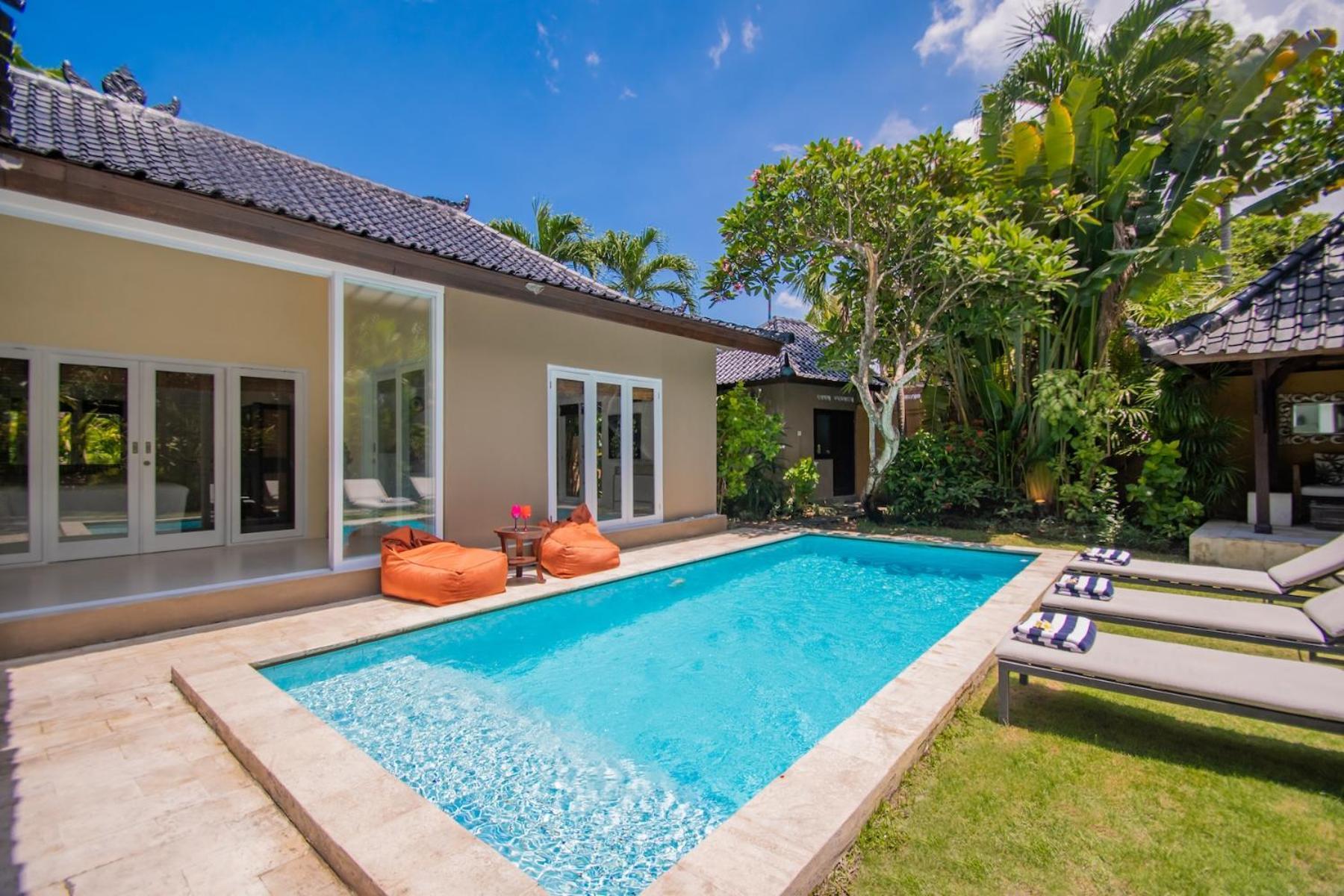 Villa Sitara, Sitara Villa Group スミニャック エクステリア 写真