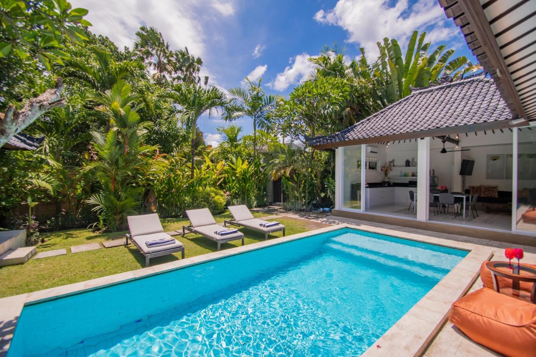 Villa Sitara, Sitara Villa Group スミニャック エクステリア 写真