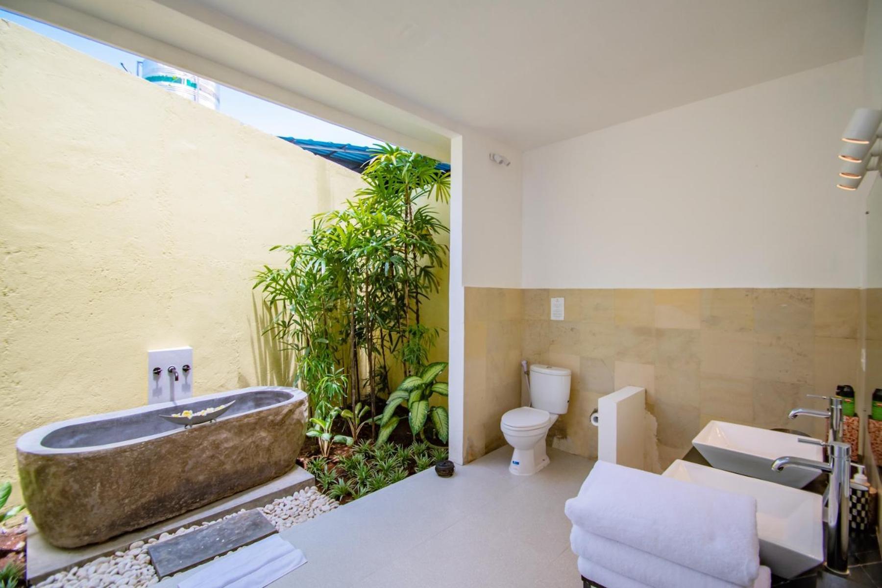 Villa Sitara, Sitara Villa Group スミニャック エクステリア 写真
