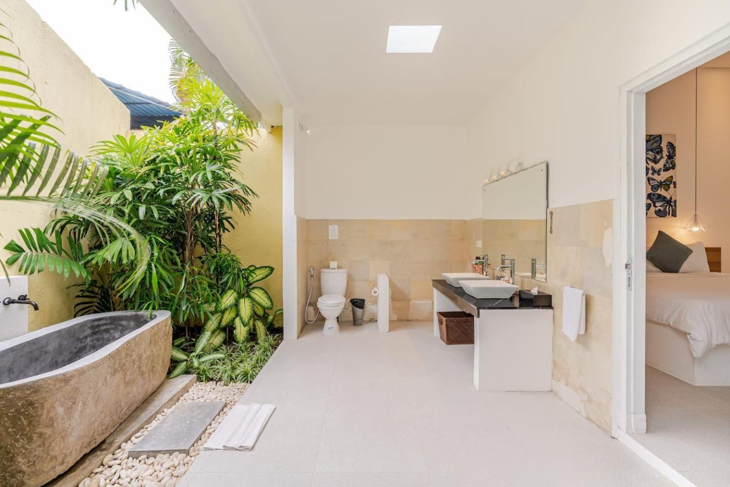 Villa Sitara, Sitara Villa Group スミニャック エクステリア 写真